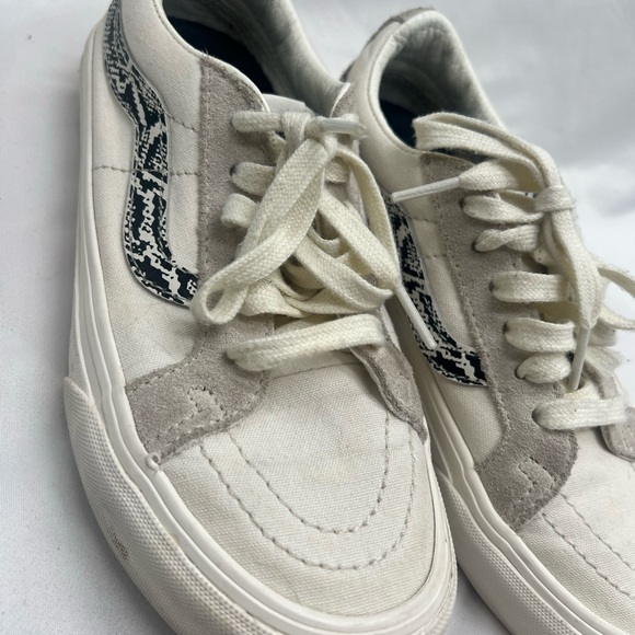 Vans Authentic Sneaker, Men’s Size 4, Women’s 5.5 Off White - Picture 3 of 14